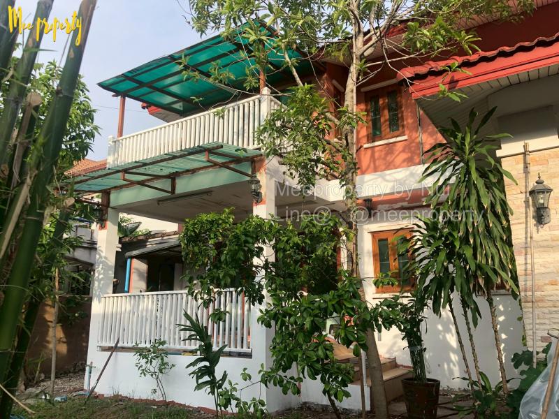 #ให้เช่าบ้านเดี่ยว2ชั้น ให้เช่าทำเลทองใจกลางลาซาล ใกล้ #โรงเรียนนานาชาติบางกอกพัฒนา เพียง 2 นาที!! (700 เมตรเท่านั้น)  ให้เช่า! บ้านเดี่ยว 2 ชั้น  ทำเลสุดฮิต #ลาซาล29 บางนาใต้  โอกาสดีๆ สำหรับคนกำลังมองหาบ้านเช่าในทำเลที่ดีที่สุด! พื้นที่ 92 ตร.ว. ความพิเศษของบ้านหลังนี้:พื้นที่กว้างขวาง โปร่งสบาย 2 ชั้น 3 ห้องนอน เยอะ สะดวกสบายสำหรับครอบครัวใหญ่ 5 ห้องน้ำ แยกส่วนใช้สะด�