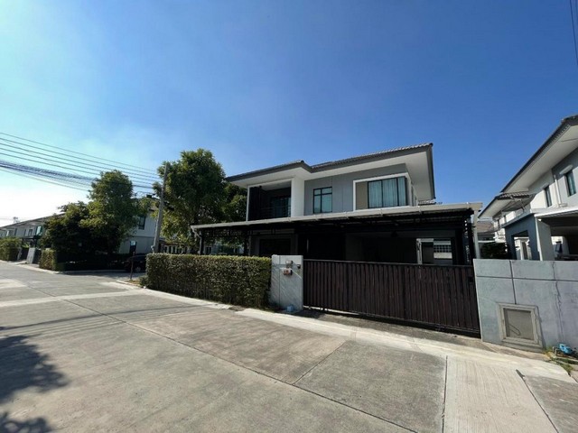 ให้เช่า บ้านเดี่ยว หลังมุม พฤกษาดีไลท์ บางนา-ศรีนครินทร์ Pruksa Delight Bangnaอยู่หลังห้างเมกะบางนาเพียง 10 นาทีให้เช่า เดือนละ 24,000 บาท/เดือน (ไม่รวมค่าส่วนกลาง 1,233บาท/เดือน)ประกัน 2เดือน ล่วงหน้า1เดือน สัญญา 1 ปี (ถ้าสนใจ2ปี มีราคาพิเศษครับ) ***บ้านเปล่าไม่มีเฟอร์นิเจอร์ติดต่อ คุณช่อผกา โทร 0616198565 LINE 0616198565สำรอง LINE 0812523279 ส่งลิ้งก์ไว้ได้เลย- ขนาดที่ดิน 54 ตารางวา ( ค่าน้ำ+ไฟรัฐ )- 3 ห้องนอน 3 ห้อง