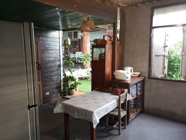 ให้เช่าบ้าน สถานที่ถ่ายทำ ทุกประเภท เช่น หนัง ละคร MV โฆษณา หนังสั้น คอนเท้นท์ และงานทุกประเภท  บ้านไม้ สวยตกแต่งแล้ว บ้านไม้สวยวิวทุ่งนา ย่านไทรน้อยบรรยากาศดีธรราชาติอากาศปลอดโปร่ง เย็นสบาย วิวดี ฟินสุดสุด อยู่แถวไทรน้อย สามารถตกลงและพูดคุยได้ เคยเป็นสถานที่ถ่ายทำหนัง ละคร และอื่นๆ มาก่อน สามารถนำเฟอร์หรืออุปกรณ์ตกแต่งเข้ามาได้สนใจ โทร/line :  0855608433                 096882