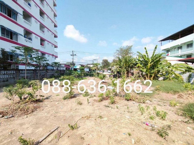 ขายที่ดิน ที่ดินเปล่า ถมแล้ว 206 ตรว. (ตรว.ละ 35,000บ.)ด้านหน้าติดถนนสาธารณะ ด้านหลังติดคลอง ด้านข้าง ติด แมนชั่น หอพัก บ้านอยู่อาศัย ร้านค้า ฯ หน้ากว้างที่ดิน  20 ม. ลึก 41 ม. ผังเมืองสีส้มซ.เพชรเกษม 112  ถ.เพชรเกษม แขวงหนองค้างพลู เขตหนองแขม กรุงเทพมหานคร 10160  ตรงข้ามถนนมาเจริญ ไป เอกชัย บางบอน 5 ..ทำเลดี เดินทางสะดวก  เชื่อมถนนสายหลักได้หลากหลาย ซ. เพชรเกษม 110 , ซ. เพชรเกษม 112 ,ซ. เพช�