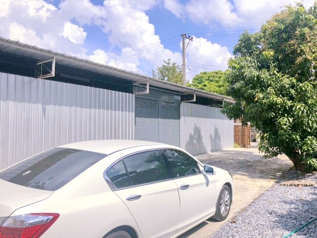 ที่เก็บสินค้า ครัวกลาง 23,999-29,999 B-M.รามอินทรา ประเสริฐมนูกิจ MRT ลาดปลาเค้า 900ม.โกดัง สำหรับ SME คลังสินค้าออนไโรงงาน พร้อมที่จอดรถส่วนตัว 322 ตร.ม. 82 ตร.วา. รร.วัดไตรรัตนาราม 800 ม.เหมาะลน์ ตลาดมงคลไชย 1.5 กม. วัดไตรรัตนาราม  แยก ลาดปลาเค้า ถ.รามอินทราRamInthra Prasertmanukit MRT LatPlaKhao. 900m. Warehouse factory with private parking 322 sq.. 82sqwa. Trairattanaram Sch. 800 m. Suitable for SME online warehouse storage entral kitchen 23,999-29,999 B-M. Mongkolchai Market 1.5 km. Wat Trairattanaram Lat Phrao intersection Ram Inthra Road. แยก ลาดปลาเค้า ถ.รามอินทรา