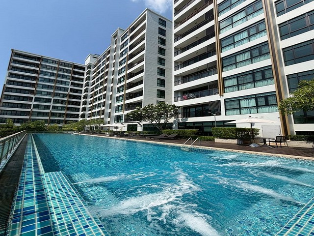 TEL:088-559 5199 คุณเอLine:https://line.me/ti/p/C0eGe0whLXให้เช่าคอนโด ซันทารา เรสซิเด้นท์ ศรีราชา  ใกล้ห้างอิออน , โรบินสัน ศรีราชาราคา: 15,000 บาท / เดือนมัดจำ 2 เดือน - ล่วงหน้า 1 เดือนรายละเอียดห้องพักขนาด 46 ตร.ม.1 ห้องนอน 1 ห้องน้ำโซนครัว ที่จอดรถพื้นที่สันทนาการ- สระว่ายน้ำ- ซาวน่า- ฟิตเนส / ห้องออกกำลังกาย- สวน / พื้นที่พักผ่อนกลางแจ้ง- ห้องสมุด / ห้องอ่านหนังสือ (ตามบางแหล่ง)ระบบความปลอดภัย- ระบบรักษ�