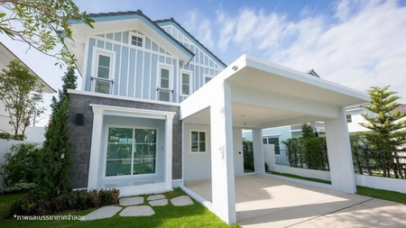 รหัสทรัพย์ :L#27433 (L085307)ขายบ้านเดี่ยวในโครงการ Villaggio 2 ศรีนครินทร์-บางนา โครงการคุณภาพจาก Land & Housesบ้านตกแต่งบิ้วอินครบทั้งหลัง พร้อมเข้าอยู่ ทำเลใกล้คลับเฮ้าส์ เดินใช้งานส่วนกลางได้สะดวกจุดเด่นของบ้านคือ Double Master Bedroomห้องนอนขนาดใหญ่ 2 ห้อง พร้อมห้องน้ำในตัวทั้งสองห้อง ซึ่งพบได้ไม่บ่อยในบ้านขนาดนี้ เหมาะสำหรับครอบครัวที่ต้องการพื้นที่ส่วนตัวมากขึ้น หรือมีผู้สูงอ�