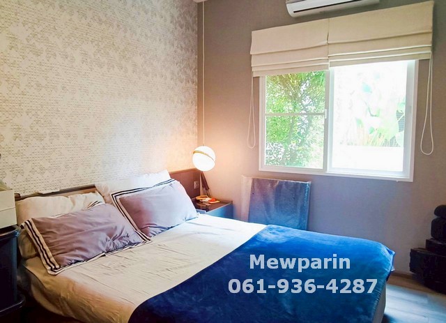 428947 ขายบ้าน มัณฑนา5อ่อนนุชวงแหวน ขนาด 70 ตารางวา พื้นที่ใช้สอย 175 ตรม. บ้านหลังมุมวิวสวน หันหน้าทางทิศเหนือ บ้านไม่ตรงข้ามกับใคร บ้านตัวอย่างตกแต่งพร้อม built in fully furnishedรายละเอียด:ขนาด 70 ตารางวา พื้นที่ใช้สอย 175 ตรม. - 4ห้องนอน 4 ห้องน้ำ- ห้องอเนกประสงค์ชั้นล่าง- built in fully furnished_ _ _ _ _ _ _ _ _ _ _ _ _ _ _ _ _ _ราคาขาย 10.9 ล้านบาท_ _ _ _ _ _ _ _ _ _ _ _ _ _ _ _ _ _สิ่งอำนวยความสะดวก- Swimming pool and Jacuzzi pool, salt water system- Fitness- Lounge room- สวนสาธารณะ- สนา