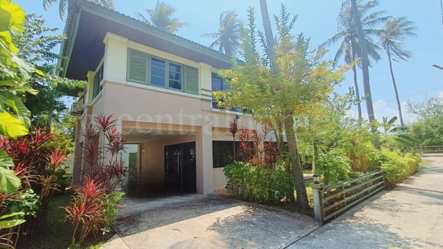 รหัสทรัพย์ : N0128บ้านเดี่ยว 2 ชั้น บ้านพักตากอากาศติดทะเล โครงการปราณนภา ปากน้ำปราณ ถูกสุดในโครงการที่ตั้ง : ถนนเลียบชายหาดปากน้ำปราณ ตำบลปากน้ำปราณ อำเภอปราณบุรี จังหวัดประจวบคีรีขันธ์ 77220รายละเอียดทรัพย์- บ้านเดี่ยว 2 ชั้น ขนาดเนื้อที่ 85&nbsp;ตารางวา พื้นที่ใช้สอย 190 ตารางเมตร- บ้านพักตากอากาศติดทะเลปราณบุรี เหมาะสำหรับซื้อลงทุน ราคาถูกสุดในโครงการ- 2 ห้องนอน, 3 ห�