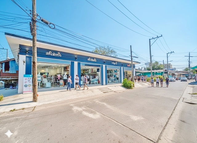 ลดราคาครั้งที่3 ให้เช่า ร้านค้า หรือออฟฟิศ 4,999-7,999 B-M 35-60ตร.ม. เทศบาลเมืองฉะเชิงเทรา 400 ม.  โรบินสัน ไลฟ์สไตล์ ฉะเชิงเทรา 2.8 กม. บิ๊กซี ฉะเชิงเทรา 2.5 กม. อาชีวศึกษา ฉะเชิงเทรา 860 ม. ติดถนน เหมาะทำออฟฟิศ 1 นอน 1 น้ำ Third price reduction! Shop or office space for rent, 4,999-7,999 THB/month, 35-60 sq.m. Located in Chachoengsao Municipality (400 m), near Robinson Lifestyle Chachoengsao (2.8 km), Big C Chachoengsao (2.5 km), and Chachoengsao Vocational College (860 m). Main road frontage, suitable for office use (1 bedroom, 1 bathroom).ถ. จุลละนันท์ มหาจักรพรรดิ์  ตำบลหน้าเมือง อำเภอเม