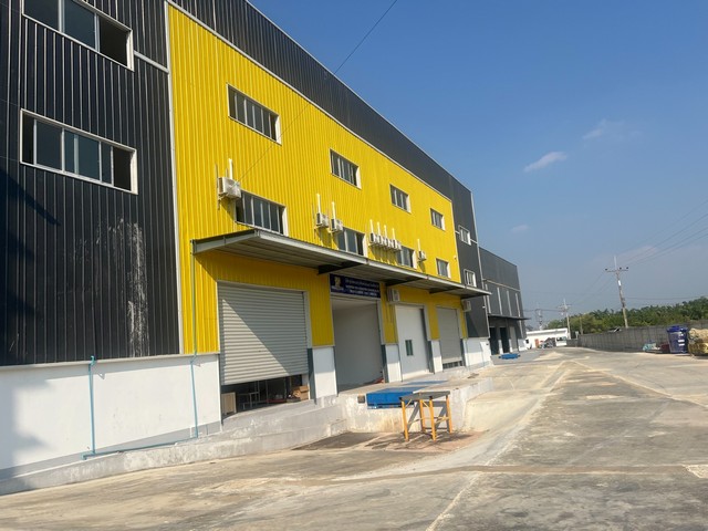 ✴️เปิดจองโรงงานสร้างใหม่ชลบุรี#ให้เช่าโรงงานบ้านบึงชลบุรี#ให้เช่าโรงงานสร้างใหม่บ้านบึง????พื้นที่สีเหลือง????ตำบลคลองกิ่ว  อ.บ้านบึง จ.ชลบุรี✴️รายละเอียดโรงงาน✴️➡️ สามารถฉีดพลาสติกได้➡️โรงงาน ขนาด 8,500ตรม.➡️หม้อแปลงไฟฟ้า 1600Kva ➡️กว้าง43ม.ยาว186ม.สูง14เมตร➡️ออฟฟิต2ชั้น500ตรม พร้อมห้องน้ำ☑️มีรางเครนให้ รับได้15ตัน➡️รถ 10ล้อ หรือเเทรลเลอร์เข้าออกโรงงานได้สะดวก➡️พื้น�