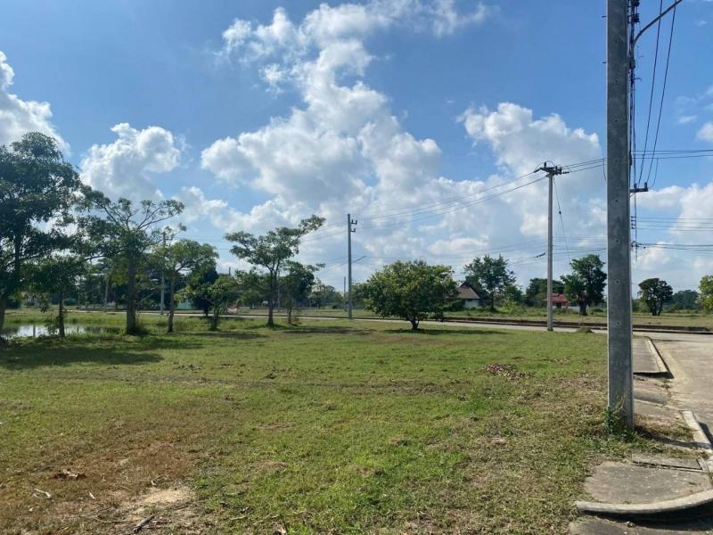 ขายที่ดินเปล่า ทำเลดี โครงการล้านนาเลควิว (แปลงมุมติดเลคใหญ่) ใกล้เมืองเชียงใหม่