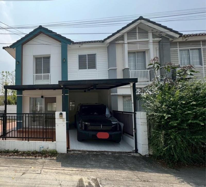 ให้เช่า บ้าน พฤกษา วิลล์ 46 - รังสิต ใกล้ มหาวิทยาลัยรังสิตสนใจติดต่อ คุณเจี๊ยบ Tel. 081 416 4142 Tel. 094 448 5038id : jeab_chick (สามารถแอดไลน์ สอบถามได้ คะ)บ้าน2 ชั้น (บ้านติดสวน) ขนาดพื้นที่ 35 ตรว.พื้นที่ใช้สอย 125 ตรม.3 ห้องนอน2 ห้องน้ำ1 ที่จอดรถในบ้าน2 คันจอดหน้าบ้านสิ่งอำนวยความสะดวกภายในโครงการCCTV 24 ชั่วโมงราคา 26,500 บาท/เดือนสัญญา ขั้นต่ำ 2 ปีประกัน 3 เดือน + ล่วงหน้า 1 เดือนสถานที่ใก้ลเคียงใกล้ ฟิวเ