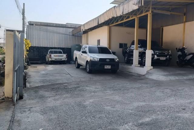 โครงการสุวรรณบุตร บางปลา อำเภอบางพลี สมุทรปราการให้เช่า ขนาด 350 ตารางเมตร จอดรถ 4 คัน(RK996)ติดต่อAgent : คุณเด่นชัย: 09-8481-8989:06-2839-4747ID Line :0984818989:https://line.me/ti/p/LRgsghypggWhatsApp :+66984818989โกดัง โครงการสุวรรณบุตร บางปลา สมุทรปราการ350 ตารางเมตร 1 ออฟฟิศ1 ห้องน้ำ จอดรถ 4 คันที่อยู่: โครงการสุวรรณบุตร ซ. สุนทรวิภาค ต.บางปลา อำเภอบางพลี สมุทรปราการ 10540ราคารเช่า 35,000/ เดือนPL. Real Estate Brokerhttp://www.kaibaanteedin.comบริการรับฝากเช่า/ขาย คอนโด