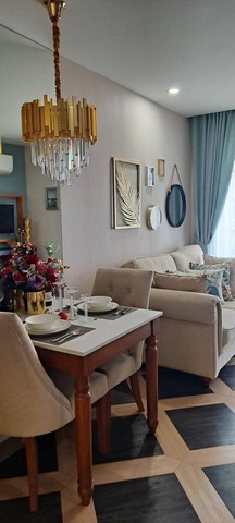 AOM 2701ปล่อยคอนโดเช่าเอสปัญญ่า จอมเทียนขนาดห้อง 35 ตารางเมตร1 ห้องนอน 1 ห้องน้ำชั้น 4 อาคาร เอวิวเมืองตกแต่งพร้อมเข้าอยู่เครื่องซักผ้า wIfi พร้อมครับส่วนกลาง สระว่ายน้ำ , ฟิตเนส , ซาวน่ามีเซเว้นหน้าคอนโดรายละเอียดเงื่อนไขเช่า- ทำสัญญา 1-6 เดือนค่าเช่า/เดือน 15,000 บาท- ทำสัญญา 1 ปีค่าเช่า/เดือน 12,000 บาทค่าประกันห้อง 2 เดือนค่าเช่าล่วงหน้า 1 เดือนติดต่อขอรูปและรายละเอียดเพิ่ม�