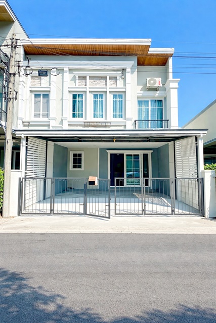 นิคมอัญธานี เจโม 900 ม. 4นอน บางนา-สวนหลวง ทาวน์เฮาส์หัวมุม 2 ชั้น 3น้ำ ม.ราม2  22ตร.ว.  150 ตร.ม. เมกา บางนา เซ็นทรัล บางนา แยกทุ่งเศรษฐี 