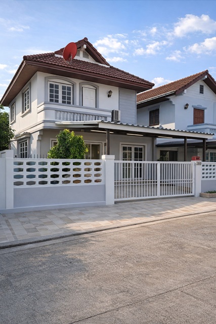 ซอยวัชรพล1-5 เทพรักษ์ แอร์3 บ้านเดี่ยว 3นอน 3 ห้องน้ำ บิ๊กซีวัชรพล 600 ม. 36 ตร.ว. โลตัสวัชรพล 800 ม. 