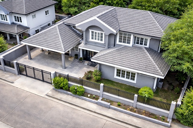 รักสัตว์ หนองจอก 6แอร์ 5น้ำ 100ตรว.คฤหาสน์ใหญ่มาก ให้เช่า 5นอน เลี้ยงแมวได้ 7-Eleven สุวินทวงศ์40-46  500ตรม. จอดรถ4คัน  โลตัส บิ๊กซี รอยัลปาร์ควิลล์   25,999 B-MLove Pet 6A/C 5baths 100sq.wa. Very large mansion for rent 5beds Love Cat 7-Eleven Suwinthawong40-46 450mNongChok Market 1.2km.   500sqm. parking for 4cars. Lotus 2.3km BigC 2.5km. Royal Park Ville. 25,999THB.ถนนสุวินทวงศ์40-46 แขวงลำผักชี เขตหนองจอก กรุงเทพมหานครเลียบวารีVDO 1minshttps://youtu.be/MRVOvjE4Mcsขนาด 100 ตารางวา 500 ตารางเมตรLand size 100 sq wa 500 sq mคฤหาสน์ 2 ชั้น ให้เช่า พื้นที่กว้างขว�