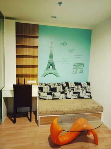 AOM 2710ขายคอนโดลุมพินีวิลล์ นาเกลือ-วงศ์อมาตย์ ชั้น 27 ห้องมุม วิวทะเลฝั่งแหลมบาลีฮาย ตึก Cขนาด 26 ตรม.1 ห้องนอน 1 ห้องน้ำขายพร้อมผู้เช่า รับค่าเช่าทุกเดือน 9,500 บาท สัญญาหมดเดือนกุมภาพันธ์. ปี 70. เฟอร์นิเจอร์ เครื่องใช้ไฟฟ้าพร้อม ราคาขาย 1.89 ล้านบาท ค่าใช้จ่ายวันโอน 50:50มีโควต้าต่างชาติติดต่อขอรูปและรายละเอียดเพิ่มเติม  สนใจนัดชมสถานที่จริงContact  TEL/LINE คุณต๋อม 081-925-2443          TEL/LINE คุณ