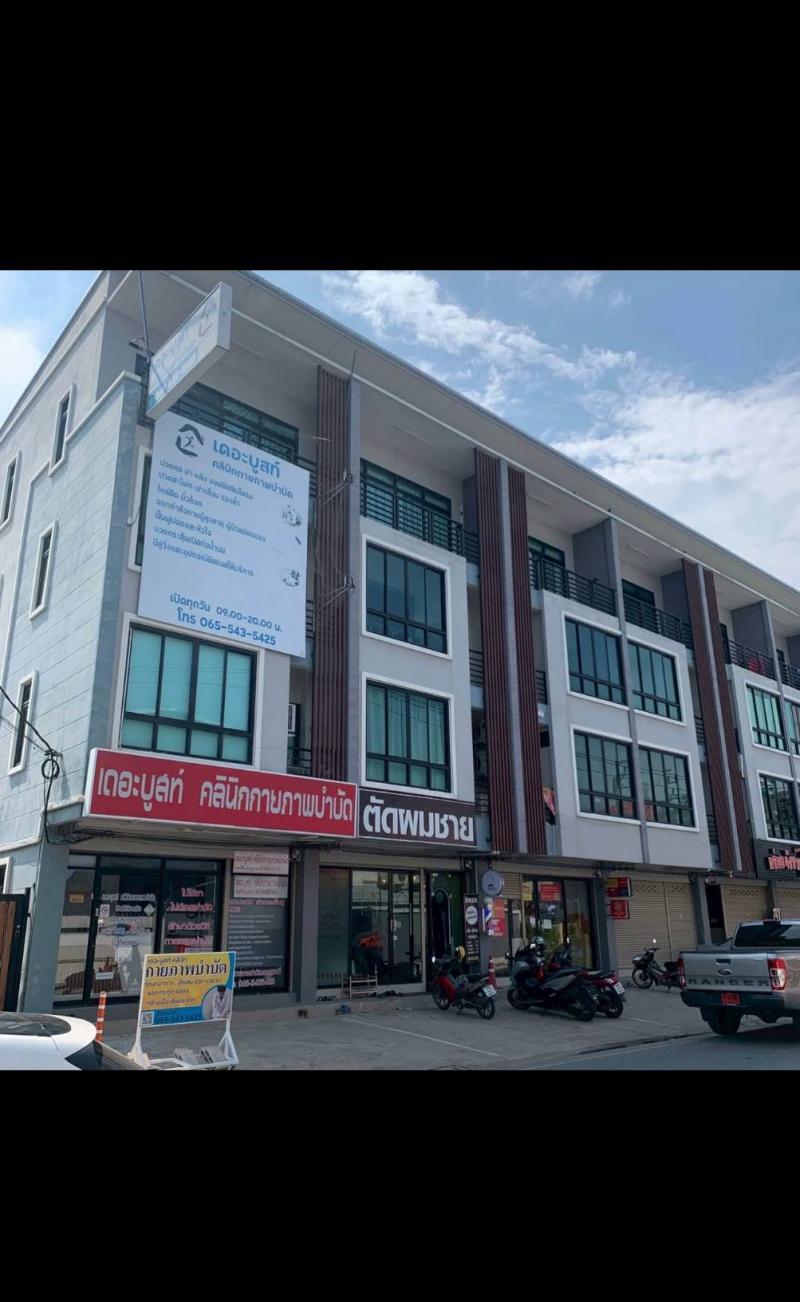 ขายอาคารพาณิชย์ 4 ชั้น พร้อมผู้เช่า ทำเลสวนผัก 32 ใกล้สะพานกรุงนนท์