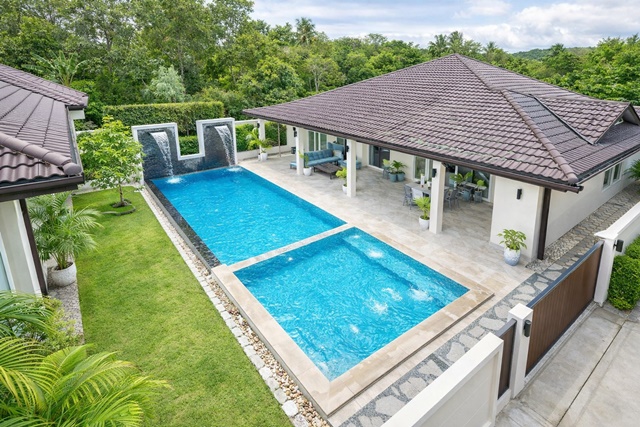 พรีเมียม ทำเลศักยภาพ ห้วยใหญ่ เช่า Pool Villa บ้านเดี่ยวหรู สไตล์โมเดิร์น 6 นอน 7 น้ำ ใกล้ตลาดห้วยใหญ่ 900ม.215 ตร.ว. 600 ตร.ม. 