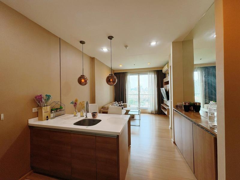 คอนโดทำเลดี ถนนสุขุมวิท ใกล้ BTS เดินทางสะดวก ห้องสวย สภาพดี พร้อมเข้าอยู่