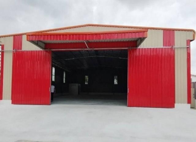 ให้เช่าโกดัง 504 ตารางเมตร รถใหญ่เข้า-ออกสะดวก ถนนรามอินทรา 39 แขวงอนุสาวรีย์ เขตบางเขนราคาเช่า 98,000 บาท / เดือนที่ตั้ง ถนนรามอินทรา ซอยรามอินทรา 39 แขวงอนุสาวรีย์ เขตบางเขน กรุงเทพมหานคร 10220ติดต่อ : คุณภัสพงณ์ 0634098164Line : binkem22https://www.facebook.com/profile.php?id=61581484955548พื้นที่ใช้สอย 504 ตารางเมตร หน้ากว้าง 18 เมตร ลึก 28 เมตร จำนวน 2 ห้องน้ำ พื้นที่ลานจอดรถหน้าโกดัง 180 ตร.ม.ประตูโกดังกว้าง 6 เมตร สูง 4.5 เมตรไ