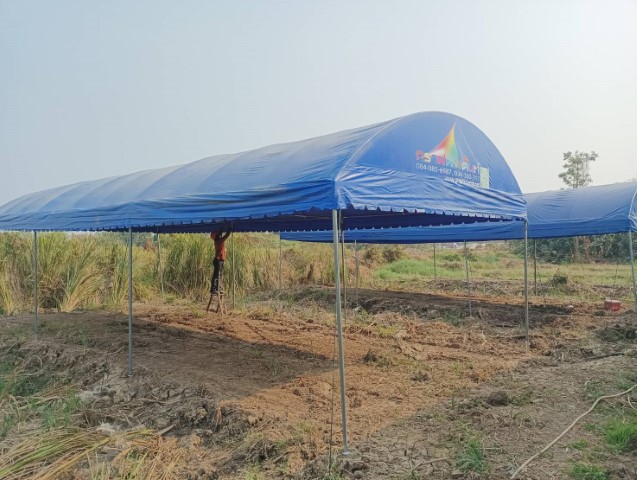 เต็นท์พับ เต็นท์ถอดประกอบ พร้อมงานออกแบบ&nbsp;ตามแบบคุณลูกค้าเลือกเอง ไม่จำกัดขนาดสั่งได้ตามต้องการ&nbsp;&nbsp;จัดสรรงานได้ทุกระบบ ดิจิตอล ล้ำสมัย PRINT , SCREEN ด้วยสีคุณภาพเนื้อผ้าใบแท้มีหนาตั้งแต่ 0.35 - 1mm + ผลิตโดยทีมงานมืออาชีพนับ 20 ปี  