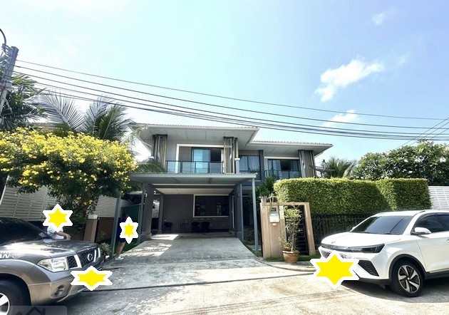 ให้เช่าบ้านเดี่ยว 2 ชั้น 110 ตรว. 4 ห้องนอน The Plant Exclusique พัฒนาการ 38 ใกล้ทางด่วน เอกมัย ทองหล่อ *** ราคาขาย 22 ล้านบาทติดต่อ:: ชยา โทร/ID Line:: 0942823961   Link Line:: https://line.me/ti/p/3xFA1An8Kcรหัส# T26-588บ้านเดี่ยว 2 ชั้น The Plant Exclusique พัฒนาการ 38 ใกล้ทางด่วน เอกมัย ทองหล่อ • พื้นที่ดิน 110 ตารางวา • พื้นที่ใช้สอยจริง 260 ตารางเมตร• 4 ห้องนอน• 4 ห้องน้ำ • ห้องกระจกต่อเติม + ห้องเก็บของ• 1 ห้องแม่บ้าน + ห้องน้ำ• ใกล้ทางด่วน / ใกล้เอกมั�