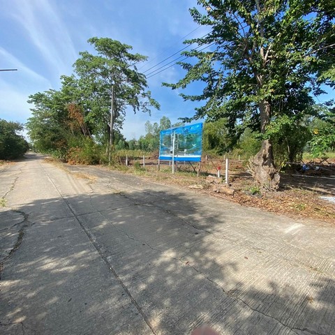   ขาย บ้านเดี่ยว/ทาวน์เฮ้าส์/คอนโด โครงการ ขาย ที่ดินเปล่า  อำเภอบางไทร พระนครศรีอยุธยา  ตำบลห่อหมก อำเภอบางไทร พระนครศรีอยุธยา  ราคาโปรโมชั่น 2,701,000    บาท    ลดจาก  6,675,000     บาท ราคาโปรโมชั่นตั้งแต่วันที่  13 มีนาคม - 31 พฤษภาคม 2569  รายละเอียดทรัพย์ -  เนื้อที่ 3-3-96.8  ตารางวา   -  บ้านหันไปทางทิศ ตะวันตกเฉียงใต้  พิกัดทรัพย์ : https://maps.app.goo.gl/SJrLA786zwBx1hHE8  สถานที่ใกล้เคียง   -  โรงพยาบาลอำเภอบางไทร  22.