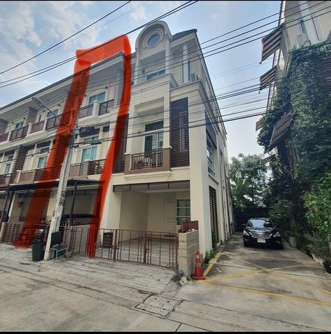 ให้เช่าทาวน์โฮม 3 ชั้น Premium place สุคนธสวัสดิ์ 38 ย่านเลียบด่วนเอกมัย-รามอินทรา ใกล้สมบัติทัวร์ราคาขาย 7,000,000 บาทราคาเช่า 27,000 บาท / เดือน ( สัญญาขั้นต่ำ 1 ปี ประกัน 3 เดือน ล่วงหน้า 1 เดือน )ที่ตั้ง ถนนประดิษฐ์มนูญธรรม ซอยสุคนธสวัสดิ์ 38 แขวงลาดพร้าว เขตลาดพร้าว กรุงเทพมหานคร 10230ติดต่อ : คุณภัสพงณ์ 0634098164Line : deedee23https://www.facebook.com/profile.php?id=61581484955548เนื้อที่ 21.20 ตารางวา พื้นที่ใช้สอย 179 ตารางเมตร จำนวน 3 ช�