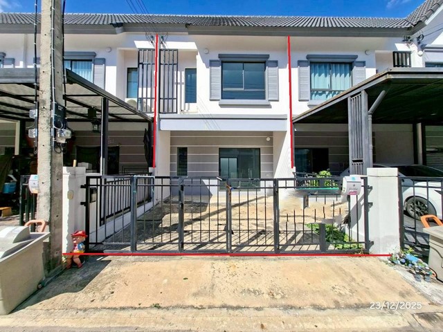   ขาย บ้านเดี่ยว/ทาวน์เฮ้าส์/คอนโด โครงการ ทาวน์โฮม โมดิวิลล่า ทาวน์โฮม รังสิตคลอง 7   ถนน/ซอย ถนน รังสิต - นครนายก ตำบล ลำผักกูด อำเภอ ธัญบุรี จังหวัด ปทุมธานี  ราคาโปรโมชั่น   1,161,000   บาท    ลดจาก   1,650,000   บาท ราคาโปรโมชั่นตั้งแต่วันที่ 1 เมษายน 2569 – 30 มิถุนายน 2569  รายละเอียดทรัพย์ -  เนื้อที่ 18.70 ตร.ว.  พื้นที่ใช้สอย 90.00 ตร.ม. -  3 ห้องนอน 2 ห้องน้ำ  -  1 ที่จอดรถ  -  บ้านหันไปทางทิศ ใต้  พิกัดทรั�