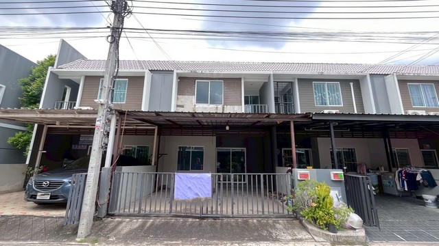  ขายทาวน์เฮ้าส์ 2 ชั้น โครงการ เดอะคัลเลอร์ส พรีเมี่ยม วงแหวน - รามอินทรา เขตคลองสามวา กรุงเทพ