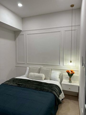 สุพนิช คอนโด ให้เช่า 15,000 บาท/เดือน ขายเพียง 1.79 ล้าน 38 ตรม. #วิวดอย #ตกแต่งสไตล์ #EnglishCottage เห็นสวนสาธารณะ วิวหายาก​ #สามารถทำปล่อยเช่ารายวัน/รายเดือนได้ ชั้น 8ขนาด 38 ตรม.1 ห้องนอน 1 ห้องน้ำระเบียงอุปกรณ์ไฟฟ้า :เครื่องซักผ้าแอร์ใหญ่ 18,000 BTUเตาไฟฟ้า+ฮู้ดดูดควันเครื่องทำน้ำอุ่นตู้เย็น 2 ประตูไมโครเวฟAndroid TVห้องบิ้วอินทั้งห้อง พร้อมเฟอร์นิเจอร์ ครบเซททำเลดีมาก อยู่ตรงข้ามสถานีร