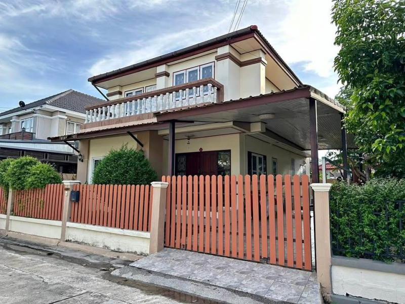 ให้เช่าบ้านเดี่ยว 2 ชั้น ร่มเกล้า15 พนาสนธิ์การ์เด้น 4 ห้องนอนสนใจนัดชมบ้าน / ขอรายละเอียดเพิ่มโทร 094-569-5997 ชาญครับ / Line ID: chabubarให้เช่าบ้านเดี่ยว 2 ชั้น ร่มเกล้า15 พนาสนธิ์การ์เด้นโฮม 3 | 53.1ตรว. 4นอน2น้ำ แอร์3เครื่องใกล้เซเว่น 500ม. รร.เตรียมอุดมน้อมเกล้า | 16,000/ด.ปล่อยเช่า บ้านเดี่ยว 2 ชั้น – หมู่บ้านพนาสนธิ์การ์เด้นโฮม 3ที่ตั้ง ถ.ร่มเกล้า 15 แขวงแสนแสบ เขตมีนบุรี กรุงเทพมหานคร(ทำเลใ�