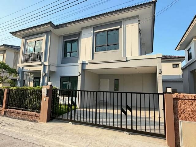ขายบ้านเดี่ยว โซนสุขาภิบาล2 โครงการ เดอะแพลนท์ บางนา-วงแหวน บ้านหันทิศใต้ติดต่อ คุณปอ : 061 619 8565ID line: 061 619 8565แอดไลน์กดที่ลิงค์นี้ได้เลยครับ : https://line.me/ti/p/zu0mm-ozFXติดต่อ คุณบิว : 081 252 3279 ID line: 061 787 9691แอดไลน์กดที่ลิงค์นี้ได้เลยครับ : https://line.me/ti/p/SR5Ehdv_q-** รหัส BT134ราคาพิเศษ 6,990,000 บาท ปรับลดด่วนจาก 7.9 ล้านบาท- บ้านเดี่ยว 2 ชั้น โครงการ เดอะแพลนท์ บางนา-วงแหวน (The Plant Bangna-Wongwaen)- บ้านใหม่- เจ้าของไม่เคยอยู่- พื้นที่ใ�
