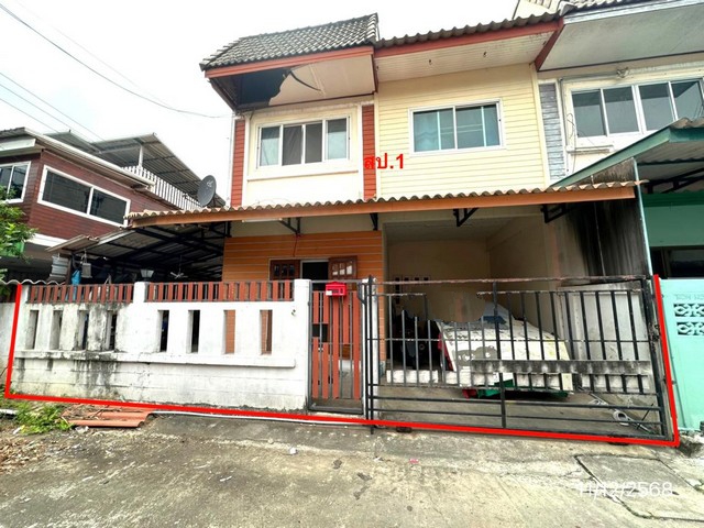   ขาย บ้านเดี่ยว/ทาวน์เฮ้าส์/คอนโด โครงการ บ้านสวนกล้วยไม้ ถนน พุทธบูชา ทุ่งครุ กรุงเทพซอย พุทธบูชา 39 ถนน พุทธบูชา แขวง บางมด เขตทุ่งครุ จังหวัด กรุงเทพมหานคร  ราคาโปรโมชั่น   2,212,000   บาท    ลดจาก    2,800,000  บาท ราคาโปรโมชั่นตั้งแต่วันที่ 1 เมษายน 2569 – 30 มิถุนายน 2569  รายละเอียดทรัพย์ -  เนื้อที่ 41.60 ตร.ว. พื้นที่ใช้สอย 147.00 ตร.ม. -  3 ห้องนอน 2 ห้องน้ำ  -  1 ที่จอดรถ  -  บ้านหันไปทางทิศ ตะวันตกเฉ�