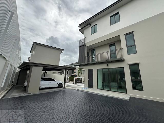 ขายบ้านเดี่ยวหรู 3 ชั้น หลังริม 97.1 ตร.วา AQ Arbor เอคิว อาร์เบอร์ สวนหลวง ร.9 – พัฒนาการ เฉลิมพระเกียรติ ร.9 ซอย 48  พื้นที่ใหญ่สุดในโครงการ ใกล้สวนหลวง ร.9*** ราคาพิเศษเพียง 15,500,000 บาท (ปรับลดจาก 19 ลบ)ติดต่อ คุณช่อผกา โทร 0616198565 LINE 0616198565สำรอง LINE 0812523279 ส่งลิ้งก์ไว้ได้เลยรหัส# T26-605บ้านเดี่ยวหรู 3 ชั้น หลังริม AQ Arbor สวนหลวง ร.9 – พัฒนาการ พื้นที่ใหญ่สุดในโครงการ• บ้านใหม่เอี่ยม ไม่เคยเข้าอยู่ – พร�