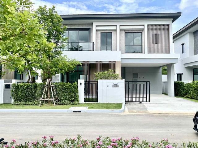 ให้เช่าบ้านเดี่ยว 4 ห้องนอน 4 ห้องน้ำ บางกอก บูเลอวาร์ด บางนา กม 5 ใกล้เมกาบางนา เฟอร์นิเจอร์ครบ(RH1511)ติดต่อAgent : คุณเด่นชัย: 09-8481-8989:06-2839-4747ID Line :0984818989:https://line.me/ti/p/LRgsghypggโครงการ, บางกอก บูเลอวาร์ด บางนา กม 5ที่อยู่: ซอย บางนา-ตราด 37 ตำบล บางแก้ว อำเภอบางพลี สมุทรปราการ 10540บ้านเดี่ยว 2 ชั้น 58 ตารางวา 237 ตารางเมตร4 ห้องนอน 4 ห้องน้ำ เฟอร์นิเจอร์ครบ2 ที่จอดรถให้เช่า 100,000 บาท / เดือนProject: Bangkok Boulevard Bangna Km 5Address: Soi