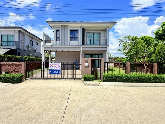 #ขาย หมู่บ้าน เดอะแพลนท์ ซิตี้ วงแหวน-ลำลูกกาคลอง5   #เสนอราคาขายที่ 6.2 ล้าน ( โอนฟรี,จัดสินเชื่อฟรี   )           สนใจติดต่อ k. วสันต์  0843602431                     https://lin.ee/8KCT8jY#รายละเอียดเพิ่มเติม- เป็นบ้านเดี่ยว2 ชั้น ไซซ์ใหญ่ ของโครงการ ติดสวน ติดสระ ถนนเมน - พื้นที่  60.4 ตร.ว. 3 ห้องนอน 3 ห้องน้ำ 2 จอดรถ - บ้านเลขที่ 44/131 บ้านสวยสะอาดพร้อมเข้าอยู่ได้เลย    ทำเลดี เหมือนมีสวนขนาดใหญ่อยู่หน้าบ้าน บรรยากาศด