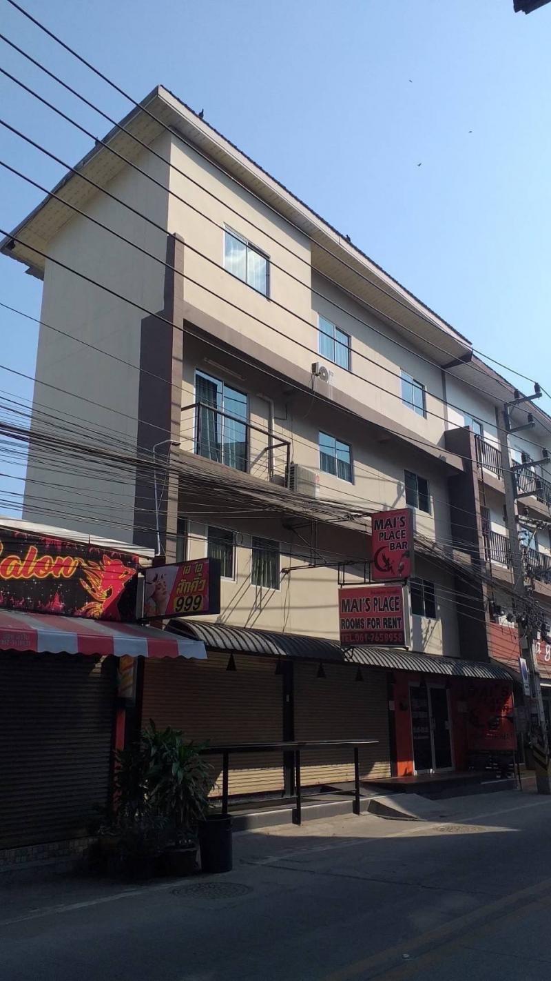 ขายกิจการ Guest House พัทยา ห่างริมหาดจอมเทียน เพียง 100 เมตรติดถนนวัดบุญกัญจนาราม (ซอยโรงแรมแกรนด์จอมเทียน)เนื้อที่ 33 ตารางวา4 ชั้น 3 ห้องนอน 4 ห้องน้ำ(ห้องน้ำในตัวทุกชั้น)ขาย 11,900,000 บาท• ตกแต่งพร้อมดำเนินกิจการต่อได้เลย แอร์ ตู้เสื้อผ้า• ชุดครัวพร้อมซิงค์ล้างจาน ไมโครเวฟ ทีวี• ด้านล่างแบ่งพื้นที่ให้เช่าเป็นบาร์• ห่างทะเลหาดจอมเทียนแค่ 100 เมตร• ที่ดินกว้างติดถนน 12 ม. ล�