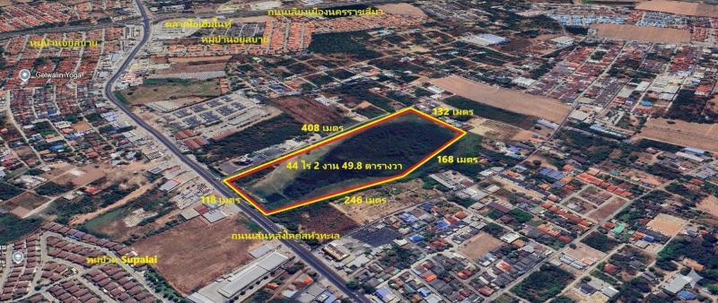 T.434ขายที่ดินอำเภอเมืองโคราช  44 ไร่ 2 งาน 49.8 ตร.ว.ที่ตั้ง หัวทะเล เมืองนครราชสีมา นครราชสีมา 30000รายละเอียด-เนื้อที่ทั้งหมด 44 ไร่ 2 งาน 49.8 ตารางวา-ขนาดที่ดินหน้ากว้างติดถนน 118 เมตรด้านหลังกว้างติดถนน 132 เมตรฝั่งขวาลึก 408 เมตรฝั่งซ้ายลึก 414 เมตร-ลักษณะที่ดิน เป็นที่นาเดิม-ติดถนนทั้งด้านหน้า ด้านข้างและด้านหลังสถานที่ใกล้เคียง-ตลาดโอเอ็มไนท์ มาร์เก็ต-โลตัส โคราช 2 แยกหัวท
