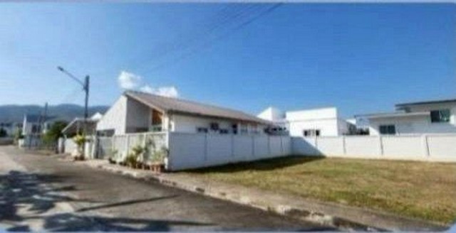 #โซนนิมมาน ขายที่ดิน 55,000 บาท/ตรว. 64 ตรว.  วิวสนามบิน + วิวดอยสุเทพ ทำเลทอง #แปลงสุดท้าย โอกาสสำหรับนักลงทุน เหมาะสร้างบ้านหรู Pool Villa หรือบ้านพักตากอากาศระดับ Luxuryขนาดที่ดิน 64 ตารางวาสามารถสร้าง Pool Villa หรู ด้วยงบรวมไม่เกิน 10 ล้านบาทเพียงตารางวาละ 55,000 บาทในโครงการเดียวกัน:บ้านขนาดเพียง 50 ตร.วา ไม่มีสระว่ายน้ำราคาขายกันกว่า 10 ล้านบาทแล้วจุดเด่นทำเลศักยภาพสูง ใกล้นิมมานแล�