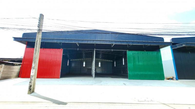 ให้เช่าโกดัง 346 ตร.ม. ย่านลาดพร้าว 101 โพธิ์แก้ว 3 ใกล้ MRT ลาดพร้าว 101ราคาเช่า 53,000 บาท / เดือน ( สัญญาขั้นต่ำ 3 ปี ล่วงหน้า 1 เดือน ประกัน 3 เดือน )ที่ตั้ง ถนนลาดพร้าว 101 ซอยโพธิ์แก้ว 3 แขวงคลองจั่น เขตบางกะปิ กรุงเทพติดต่อ : คุณภัสพงณ์ 0634098164Line : deedee23https://www.facebook.com/profile.php?id=61581484955548พื้นที่ใช้สอยรวม 346 ตารางเมตร จำนวน 1 ห้องน้ำขนาดโกดัง กว้าง 10.5 ลึก 27 = 283.5 ตารางเมตรขนาดประตู กว้าง 5.5 เมตร สูง 6 เมตรขนาดถนน