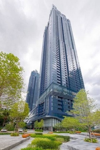 AOM 2813ขายด่วน คอนโดหรูใจกลาง New CBD One 9 Five อโศก-พระราม 9 ใกล้ MRT สถานีพระราม 9 เพียงไม่กี่ก้าว ราคา 6,550,000 บาทขายด่วน! คอนโดหรูใจกลาง New CBD One 9 Five อโศก-พระราม 9 ชั้น 14 ห้องสวย 1 นอน สภาพนางฟ้า ใกล้ MRT พระราม 9สัมผัสชีวิตเหนือระดับบนทำเลศักยภาพสูงสุดของกรุงเทพฯ กับคอนโด High-Rise ระดับ Luxury ที่ตอบโจทย์ทั้งการอยู่อาศัยและการลงทุน โครงการ One 9 Five Asoke - Rama 9 หิ้วกระเป๋าพร้อมเข้าอยู่ได้ทันที! รายละเอียดห