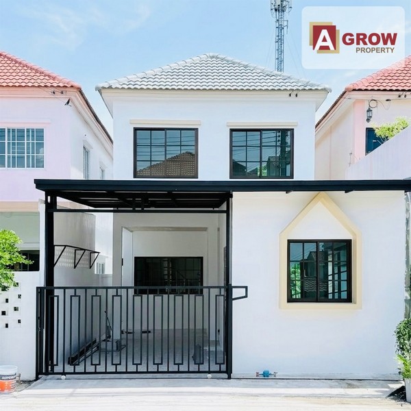 หมู่บ้านอมรทรัพย์ เลียบวารี 25 บ้านสวย ทำเลดี รีโนเวทใหม่สวยมาก ตกแต่งครบ พรัอมเข้าอยู่ที่ตั้ง : แขวงโคกแฝด เขตหนองจอก กรุงเทพมหานครรรหัสทรัพย์ : AGT01279ราคาขาย : 2,350,000 บาทรายละเอียดทรัพย์ :- ทาวน์เฮ้าส์ 2 ชั้น- เนื้อที่ 24.4 ตรว.- 4 ห้องนอน- 2 ห้องน้ำ- 1 ห้องครัว- 1 ห้องโถง- 2 จอดในบ้านจุดเด่น :- บ้านสวย ทำเลดี รีโนเวทใหม่สวยมาก ตกแต่งครบ พรัอมเข้าอยู่- ต่อเติมเคาน์เตอร์ครัวพร้อมซ�
