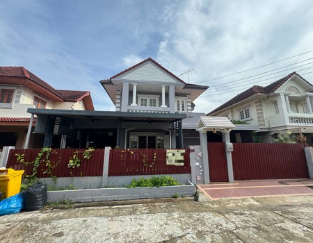 ขายด่วน ถูกที่สุด บ้านเดี่ยว 2ชั้น หมู่บ้านมณียา2 ท่าอิฐ เนื้อที่ดิน 51 ตร.วา 5นอน3น้ำ ทำเลดี เดินทางสะดวก ใกล้รถไฟฟ้า สถานีบางรักน้อยท่าอิฐ ติดต่อ สุเมธ 061-949-8888ขาย บ้านเดี่ยว 2ชั้น หมู่บ้านมณียา2 ที่อยู่  :: ซอย ท่าอิฐ ถนน รัตนาธิเบศร์ แขวง/ตำบล ไทรม้า เขต/อำเภอ เมืองนนทบุรี จังหวัด นนทบุรีพิกัด GPS :: https://maps.app.goo.gl/fap7c3T2jJJZSVmq6รายละเอียดทรัพย์-บ้านเดี่ยว 2ชั้น เนื้อที่ดิน 51 ตารางวา / พ�