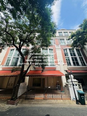 ID :  DSL-485.2 ให้เช่า TOWNHOME ขาย/ให้เช่าทาวน์โฮม 4 ชั้น บ้านกลางกรุง ทองหล่อ (Baan Klang Krung Thonglor) 26 ตร.ว., 4 น 6 น้ำ, ราคา 33 ล้านบาท  ไม่ไกลจาก ใกล้ เจ อเวนิว ทองหล่อ 15 120000 บาท. 4ห้องนอน ขนาดเท่ากับ 26 ตารางวา อสังหาดี