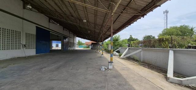 ให้เช่าโรงงานเหล็กมีOverhead crane5ตัน ย่านรามอินทราถนนพระยาสุเรนทร์มีใบอนุญาต รง.4 ราคาเช่า 320,000 บาท / เดือน ( ประกัน 3 เดือน ล่วงหน้า 1 เดือน )ที่ตั้ง ถนนพระยาสุเรนทร์ แขวงสามวาตะวันตก เขตคลองสามวา กรุงเทพมหานคร 10510ติดต่อ : คุณภัสพงณ์ 0634098164Line : deedee23https://www.facebook.com/profile.php?id=61581484955548เนื้อที่ 3 ไร่ พื้นที่ใช้สอย 4,800 ตารางเมตรในพื้นที่ประกอบไปด้วย 2 โกดัง อาคารสำนักงาน และอาคารที่พักคนงานโกดังที�