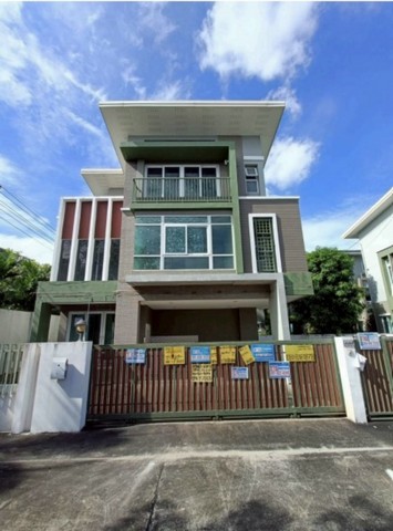 ขาย บ้านเดี่ยว โครงการบ้านอัคราสนใจติดต่อ:คุณ นิตยา โทร. 0979974771 Line ID : 0979974771รหัสทรัพย์ Npa006สะพานสูง(65BK010301604)ราคาพิเศษ สุดๆ* ขาย  8,330,000 บาท ราคานี้ หมดเขต 31/5/69ราคาเต็ม   10,780,000 บาท * ขายตามสภาพ  - บ้านเดี่ยว 3 ชั้น - ขนาดเนื้อที่ 70.2  ตารางวา - 6 ห้องนอน 5 ห้องน้ำ  สถานที่ใกล้เคียง :-  ทำเลศักยภาพ เดินทางสะดวกใกล้ รถไฟฟ้าสายสีส้ม (สถานีราษฎร์พัฒนา) ที่กำลังจะเปิดให้บริการทางด่วน-มอเตอร์เวย์ ช่ว