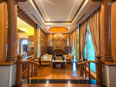 ขายบ้านริมน้ำเจ้าพระยา บางปะอิน อยุธยา 59 ล้าน | คฤหาสน์ 3 ชั้น 5 ห้องนอน ที่ดิน 412 ตร.ว. ติดแม่น้ำแนวยาว พร้อมศาลาริมน้ำ 2 ชั้น.TPI-3114.บ้านริมน้ำเจ้าพระยา บางปะอิน เดินทางเข้าเมืองสะดวก ใกล้ทางด่วนอุดรรัถยาและจุดเชื่อมมอเตอร์เวย์ M6 คฤหาสน์ 3 ชั้น บนที่ดิน 412 ตร.ว. พื้นที่ใช้สอยประมาณ 1,200 ตร.ม. ตกแต่งไม้สักแท้รอบบ้าน 5 ห้องนอนใหญ่ ทุกห้องมีห้องน้ำในตัวพร้อมอ่างอาบน้ำ ศาลา�