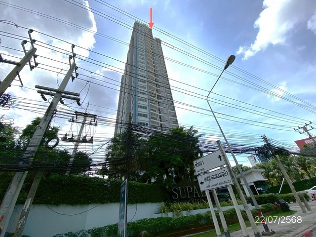    ขายคอนโด โครงการ ศุภาลัย วิสต้า ศรีราชา-แยกท่าเรือแหลมฉบัง     ถนน สุขุมวิท ตำบล ทุ่งสุขลา อำเภอ ศรีราชา จังหวัด ชลบุรี  ราคาโปรโมชั่น  2,551,000  บาท    ลดจาก  3,350,000  บาท ราคาโปรโมชั่นตั้งแต่วันที่ 1 เมษายน 2569 – 30 มิถุนายน 2569  รายละเอียดทรัพย์ -  พื้นที่ใช้สอย 68.35 ตร.ม. -  1 ห้องนอน 1 ห้องน้ำ    พิกัดทรัพย์ :  https://maps.app.goo.gl/jwaRT4nLVjF8MXpm7  สถานที่ใกล้เคียง   -  แม็คโคร ฟู้ดเซอร์วิส แหลมฉบัง -  โรงพยาบาลวิภา�