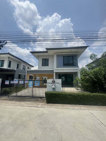 ขาย บ้านเดี่ยว หมู่บ้านเพอร์เฟคพาร์ค บางบัวทองสนใจติดต่อคุณ นิตยา โทร. 0979974771 Line ID : 0979974771รหัสทรัพย์ Npa017บางบัวทอง(65MT010301785)ราคาพิเศษ สุดๆ* ขาย  3,876,000 บาท ราคานี้ หมดเขต 31/5/69ราคาเต็ม   5,016,000 บาท * ขายตามสภาพ  - ขนาดเนื้อที่  54.3 ตารางวา - 3 ห้องนอน 3 ห้องน้ำ - 1 ห้องครัวสถานที่ใกล้เคียง-ใกล้ห้างเซ็นทรัลรัตนาธิเบศร์ - ห้างเซ็นทรัลเวสต์เกต- กระทรวงพาณิชย์- โรงพยาบาลพระนั่งเกล้า - โรงพยาบาลเกษ