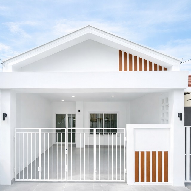 ใกล้โรบินสัน ถลาง 2 กม. เทพกระษัตรี ศรีสุนทร ถลาง ภูเก็ต ทาวน์เฮาส์ 2นอน 1น้ำ 100 ตร.ม. 25 ตร.วา.พร้อมเฟอร์ฯ และเครื่องใช้ไฟฟ้าครบ 